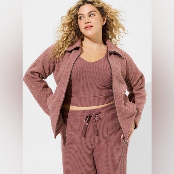 Torrid Sherpa Zip Up Lounge Sweatshirt Jacket in Rose Taupe Plus Size 2X NWT - Picture 1 of 9